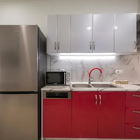 Luxury Pearl, Steps To The * חאניה