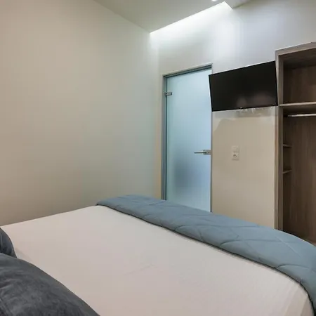 Apartman Luxury Pearl, Steps To The Hriszí Aktí Haniá