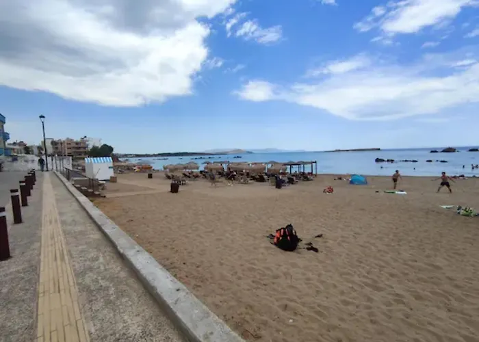 Luxury Pearl, Steps To The