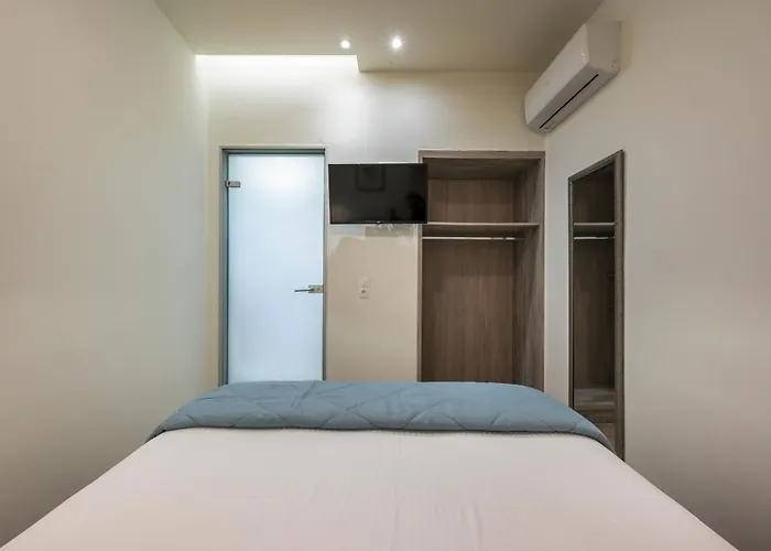 Luxury Pearl, Steps To The アパート *