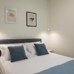 Luxury Pearl, Steps To The شقة خانيا